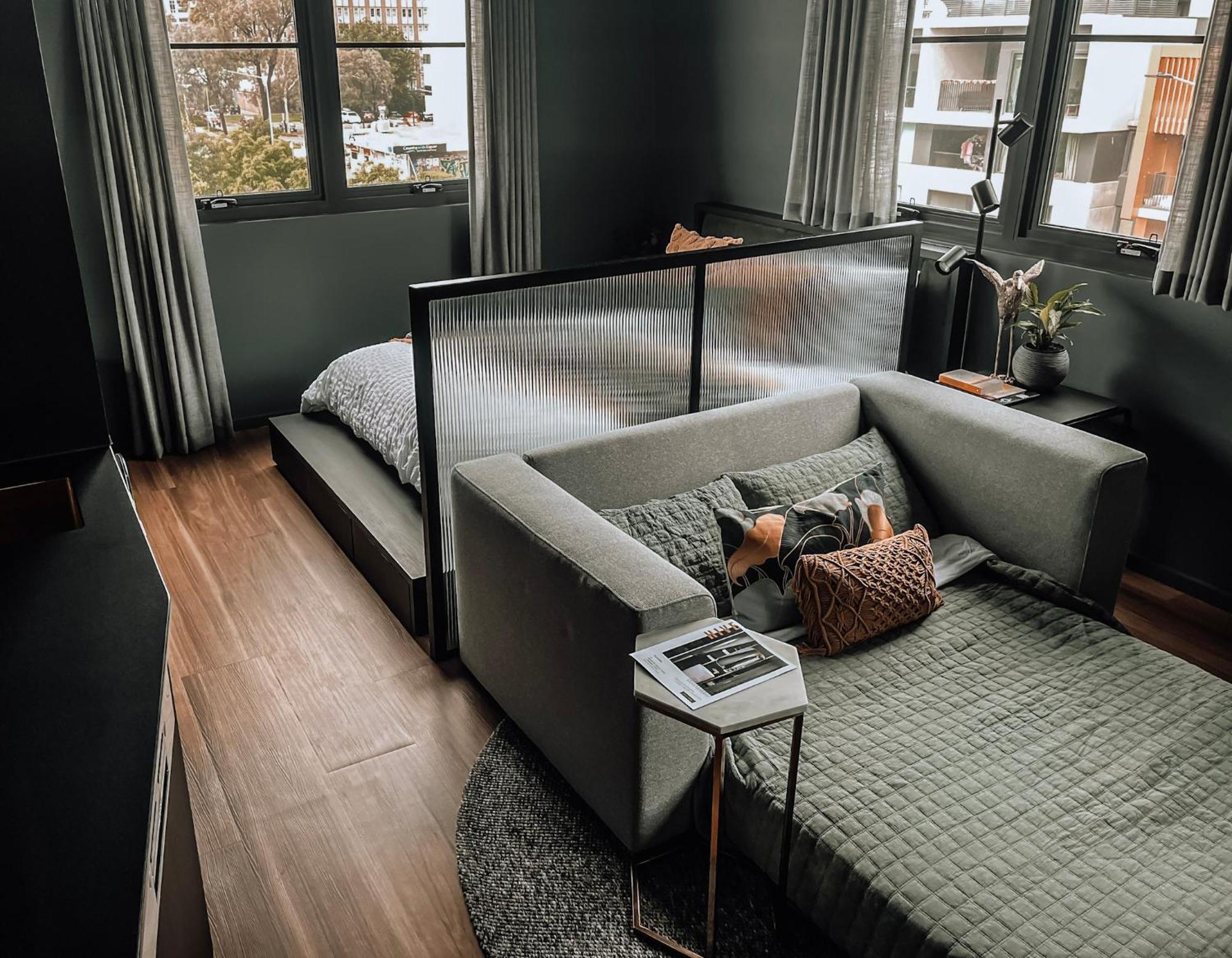 Green Rooms Braddon - Themed Micro Apartments In Canberra'S Trendiest Neighborhood Chambre photo