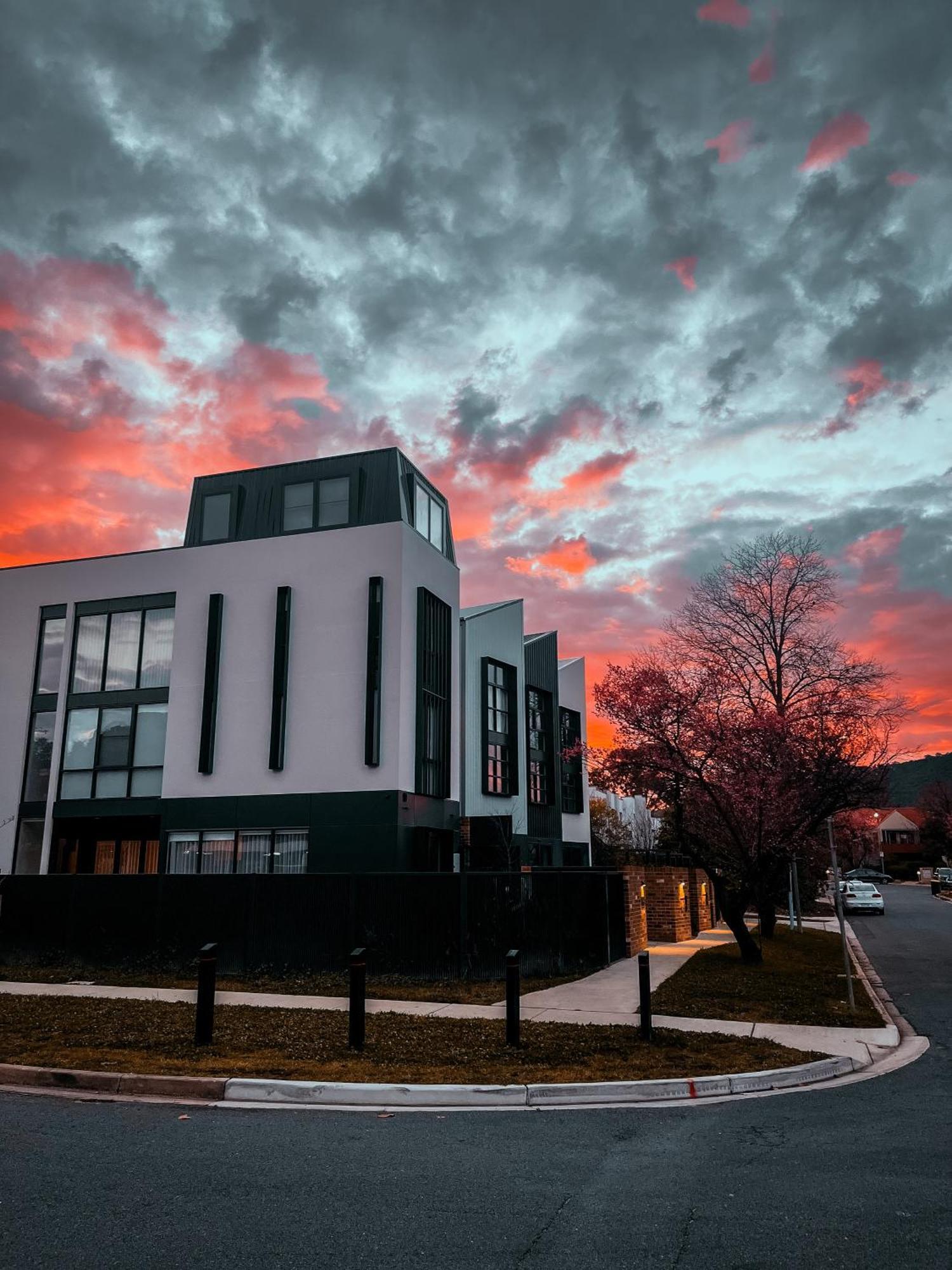 Green Rooms Braddon - Themed Micro Apartments In Canberra'S Trendiest Neighborhood Extérieur photo