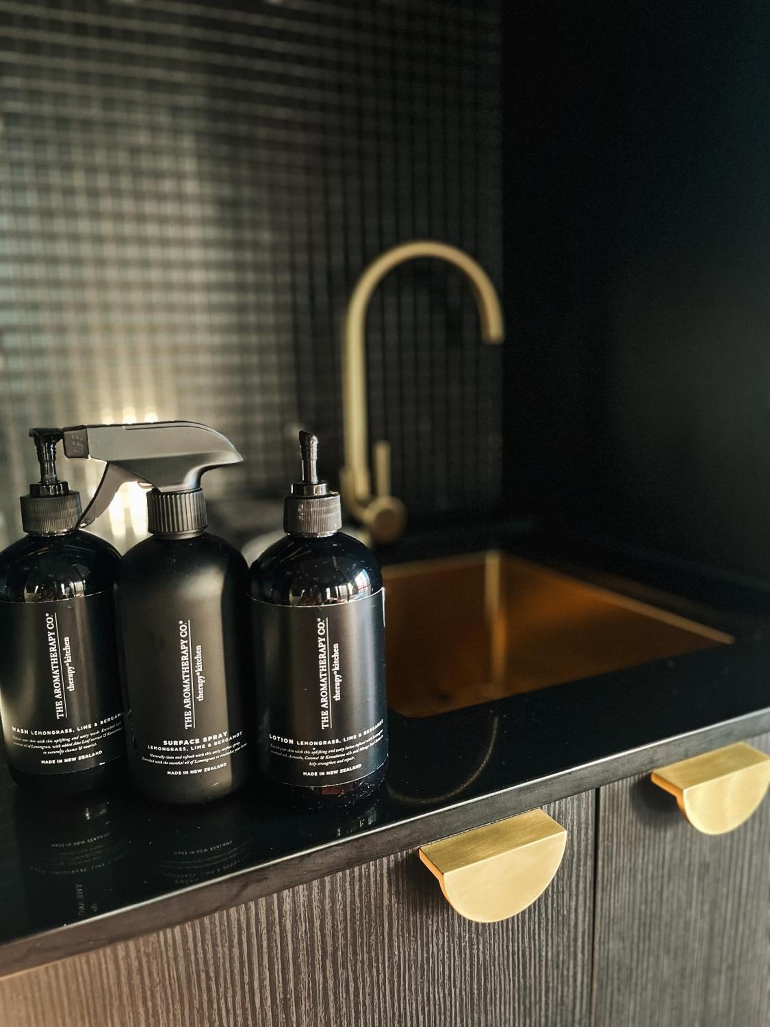Green Rooms Braddon - Themed Micro Apartments In Canberra'S Trendiest Neighborhood Extérieur photo